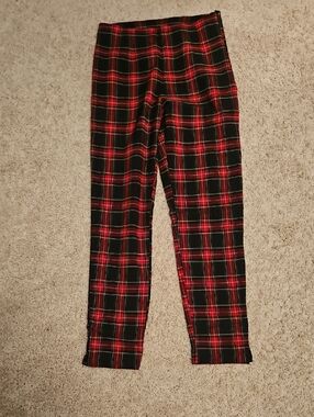Time and Tru Red and Black Plaid Side Zip Pants
